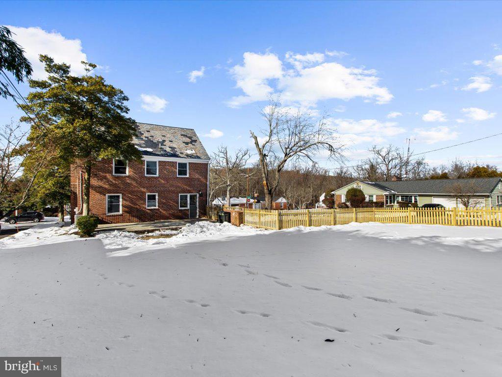 PIKESVILLE - Residential