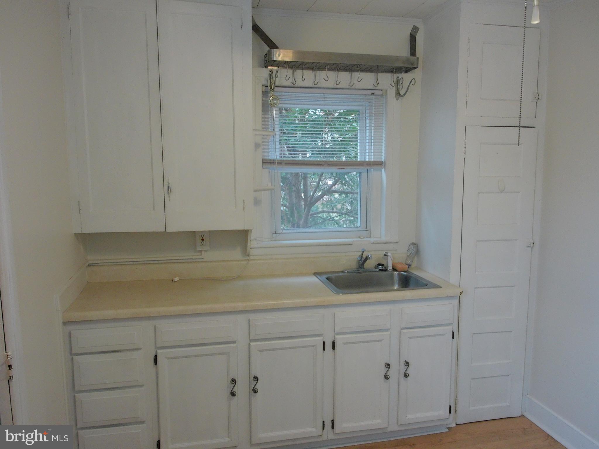 POTTSTOWN - Residential