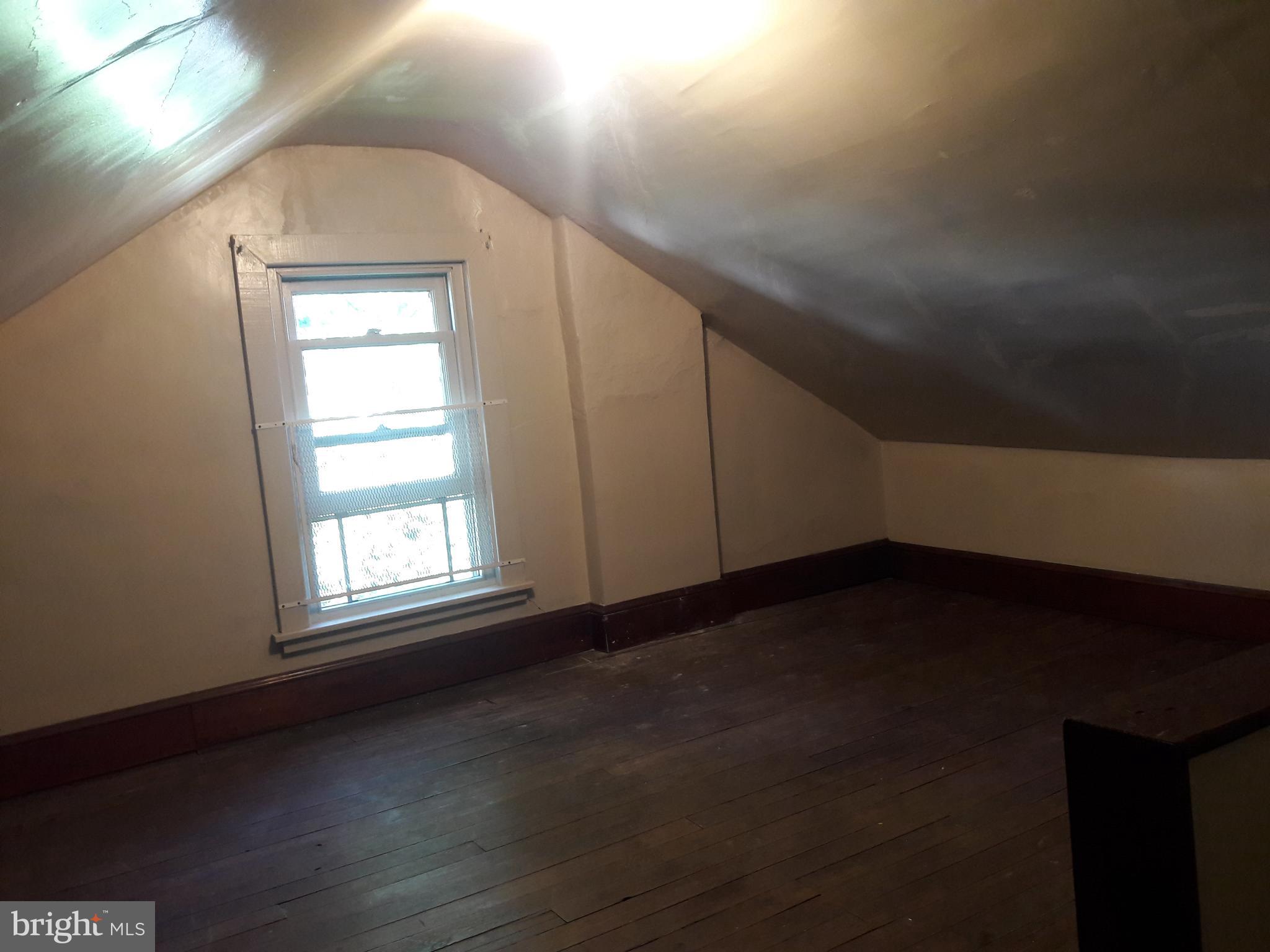 POTTSTOWN - Residential