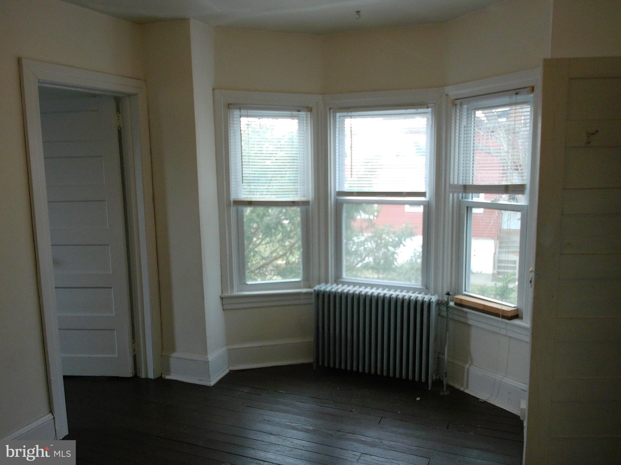 POTTSTOWN - Residential