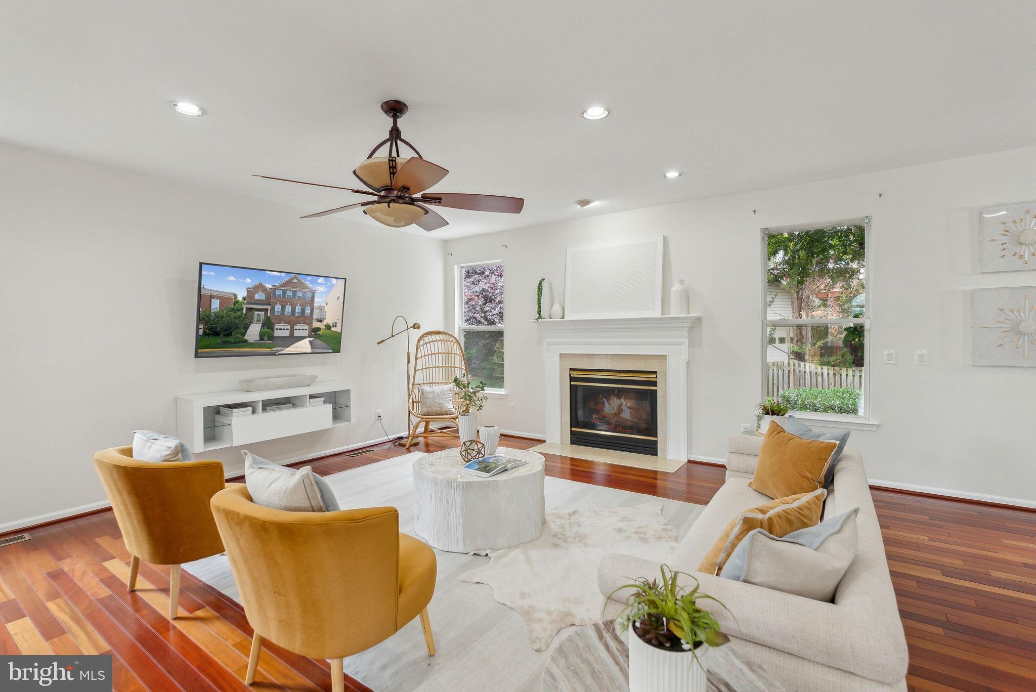3005 ROSE ARBOR COURT