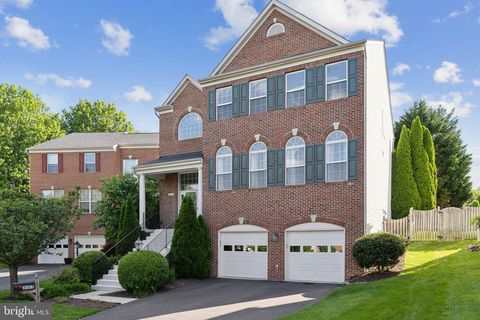 3005 ROSE ARBOR COURT FAIRFAX VA 22031