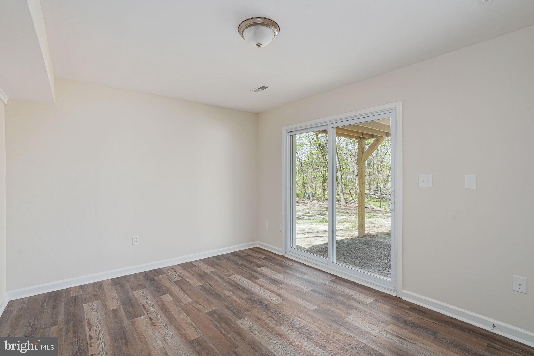 HOLLEYBROOKE - Residential