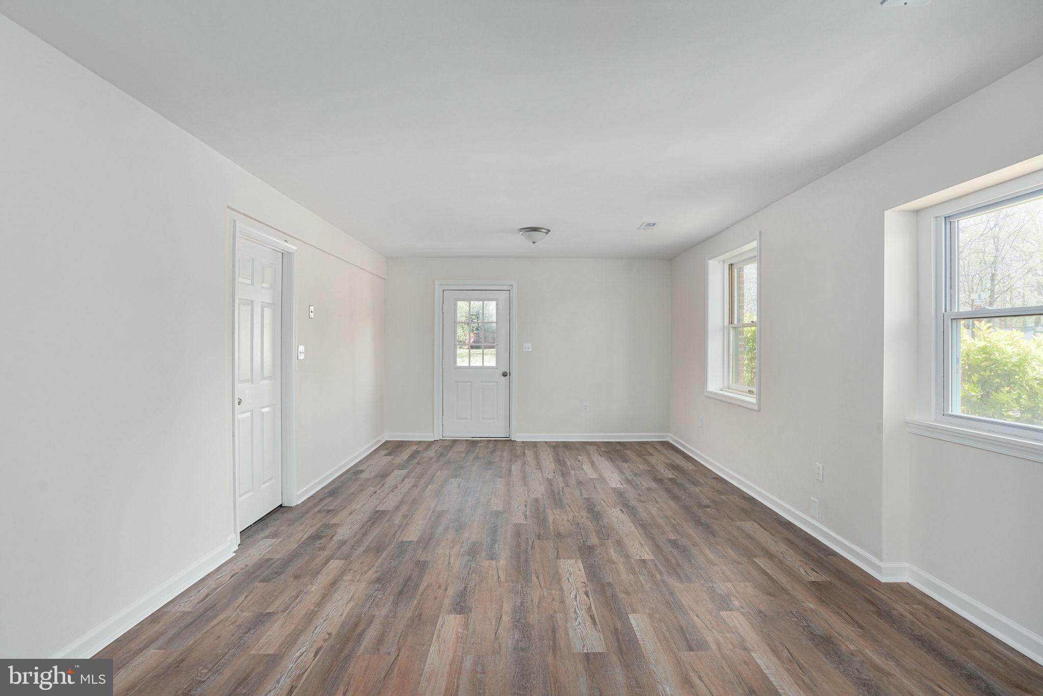 HOLLEYBROOKE - Residential