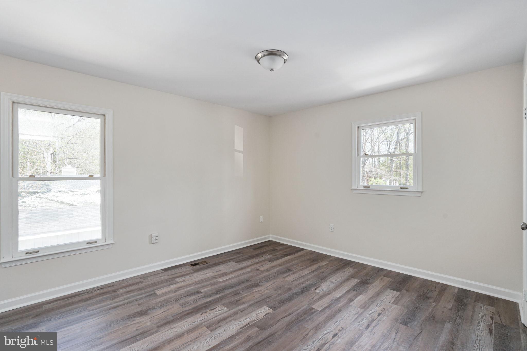 HOLLEYBROOKE - Residential