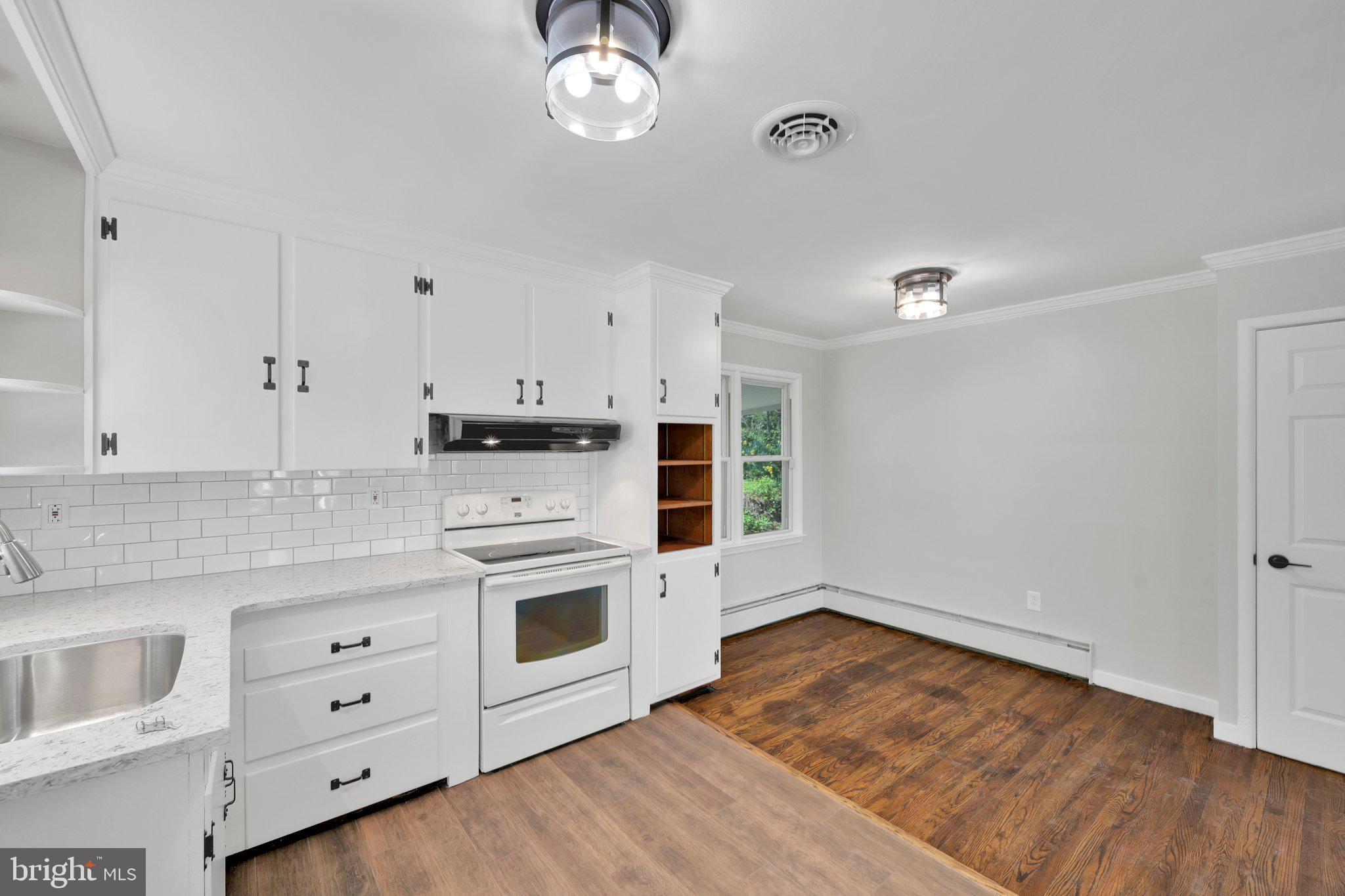 127 MAHANTONGO DRIVE