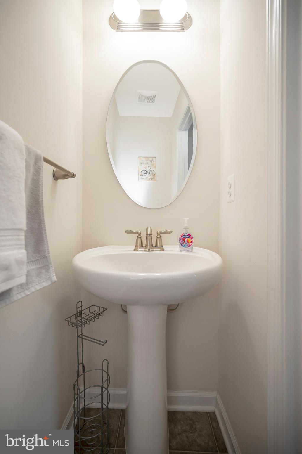 LAFAYETTE CROSSING - Residential