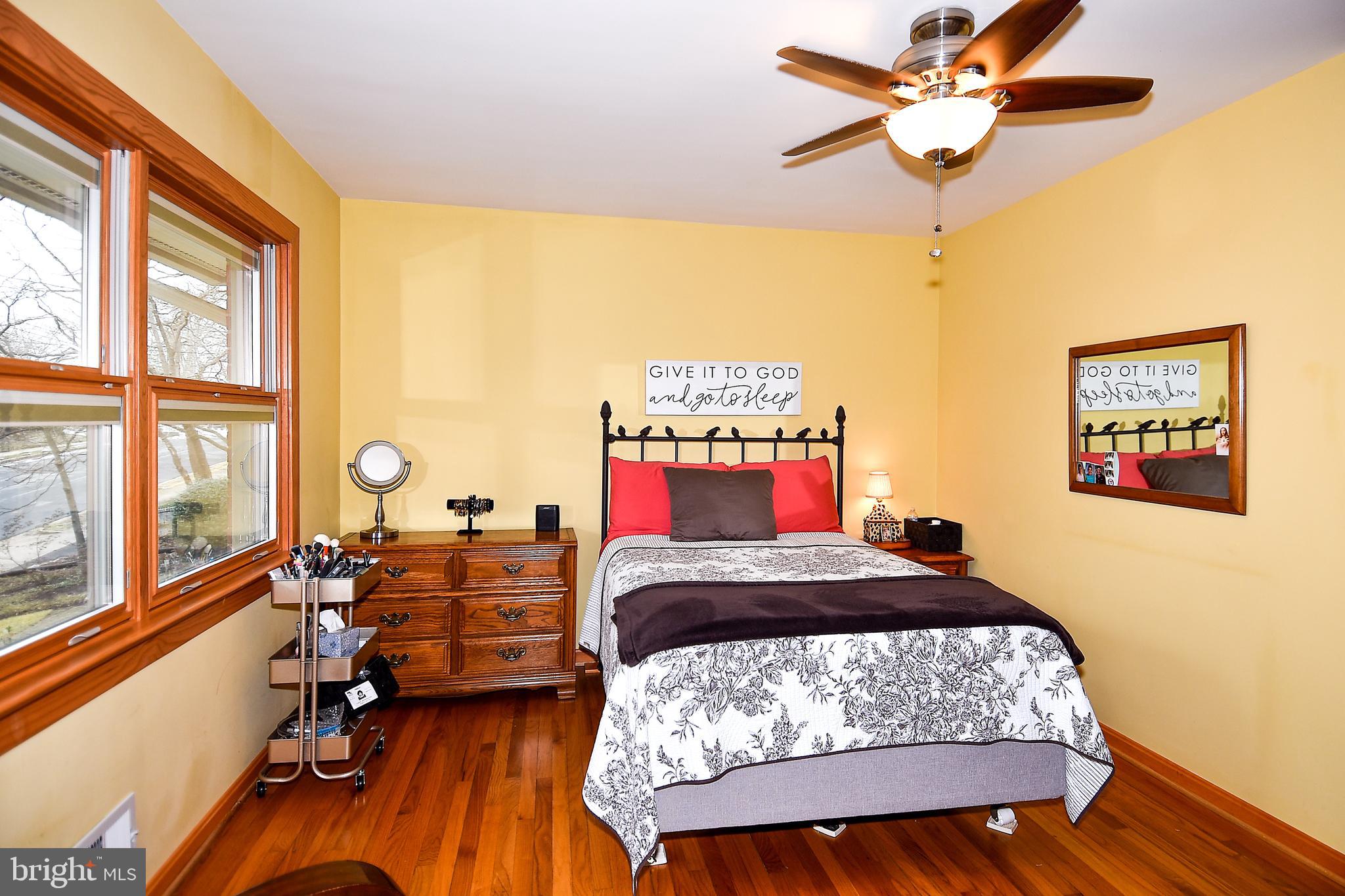 GOLF CLUB MANOR - Residential