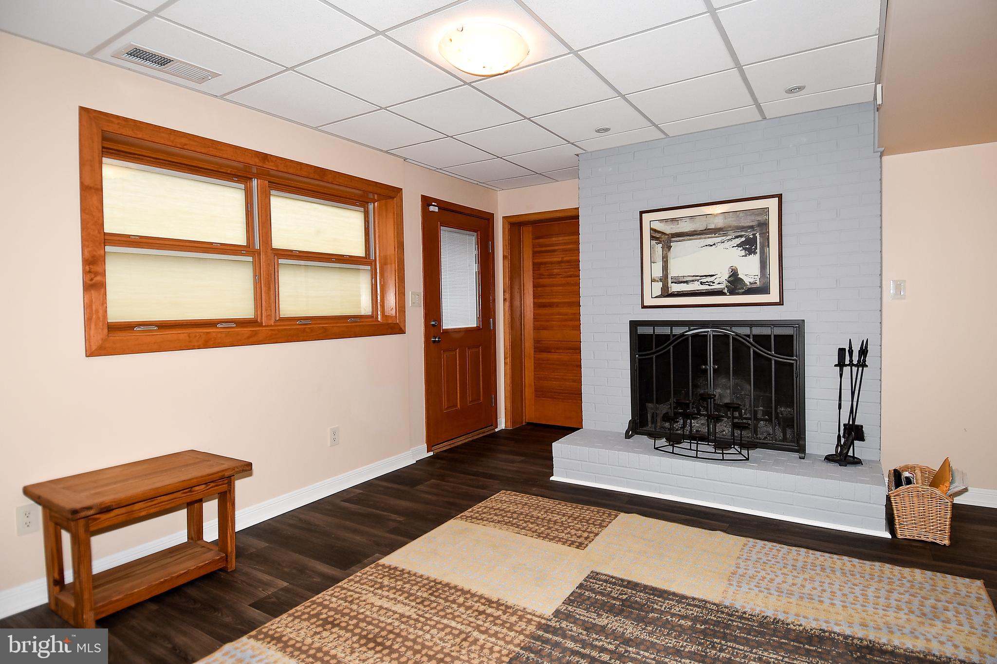 GOLF CLUB MANOR - Residential