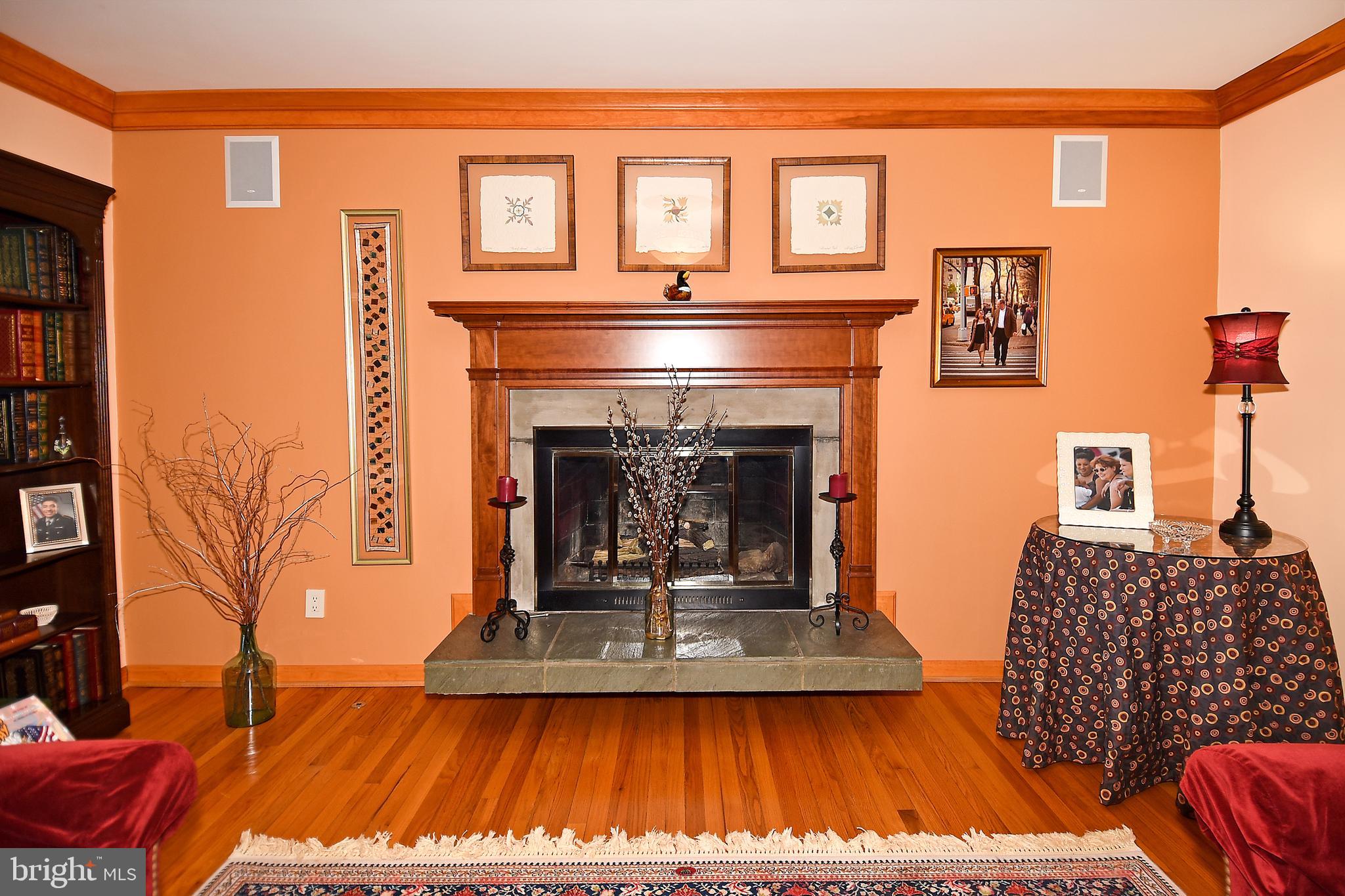 GOLF CLUB MANOR - Residential