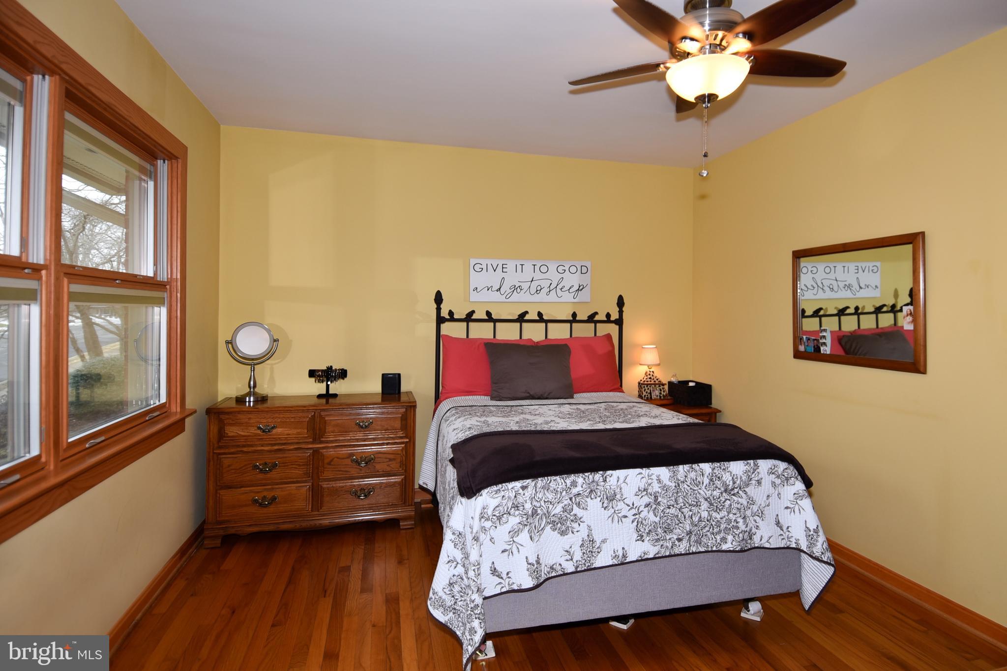 GOLF CLUB MANOR - Residential