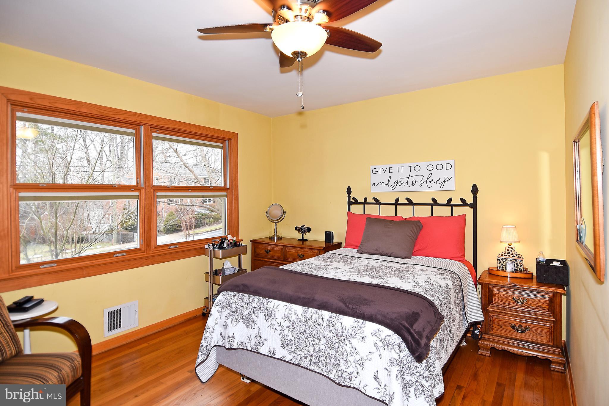 GOLF CLUB MANOR - Residential