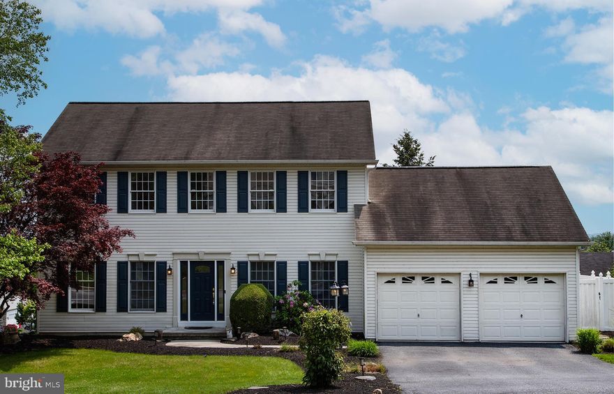 Newly Priced and ready to welcome you to Deer Path Woods.  This traditional home has all the features you could want plus an in ground swimming pool and finished basement.  The corner location is perfectly situated offering lots of front and side yard extending to the street plus the fenced area in the back. Freshly painted from head to toe, new and newer kitchen appliances, ample cabinet and countertop space with an eat in area. The home also offers main level laundry off the mud room, formal dining and living room, family room with gas fireplace. The finished basement features a spacious family room, extra office space or use as a bedroom, unfinished space for storage. Tremendous space for whatever your needs are. No HOA is a plus! Come tour this traditional home that has it all.