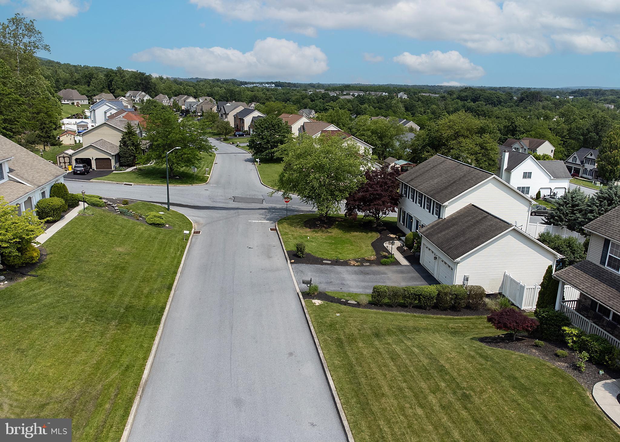 DEER PATH WOODS - Residential