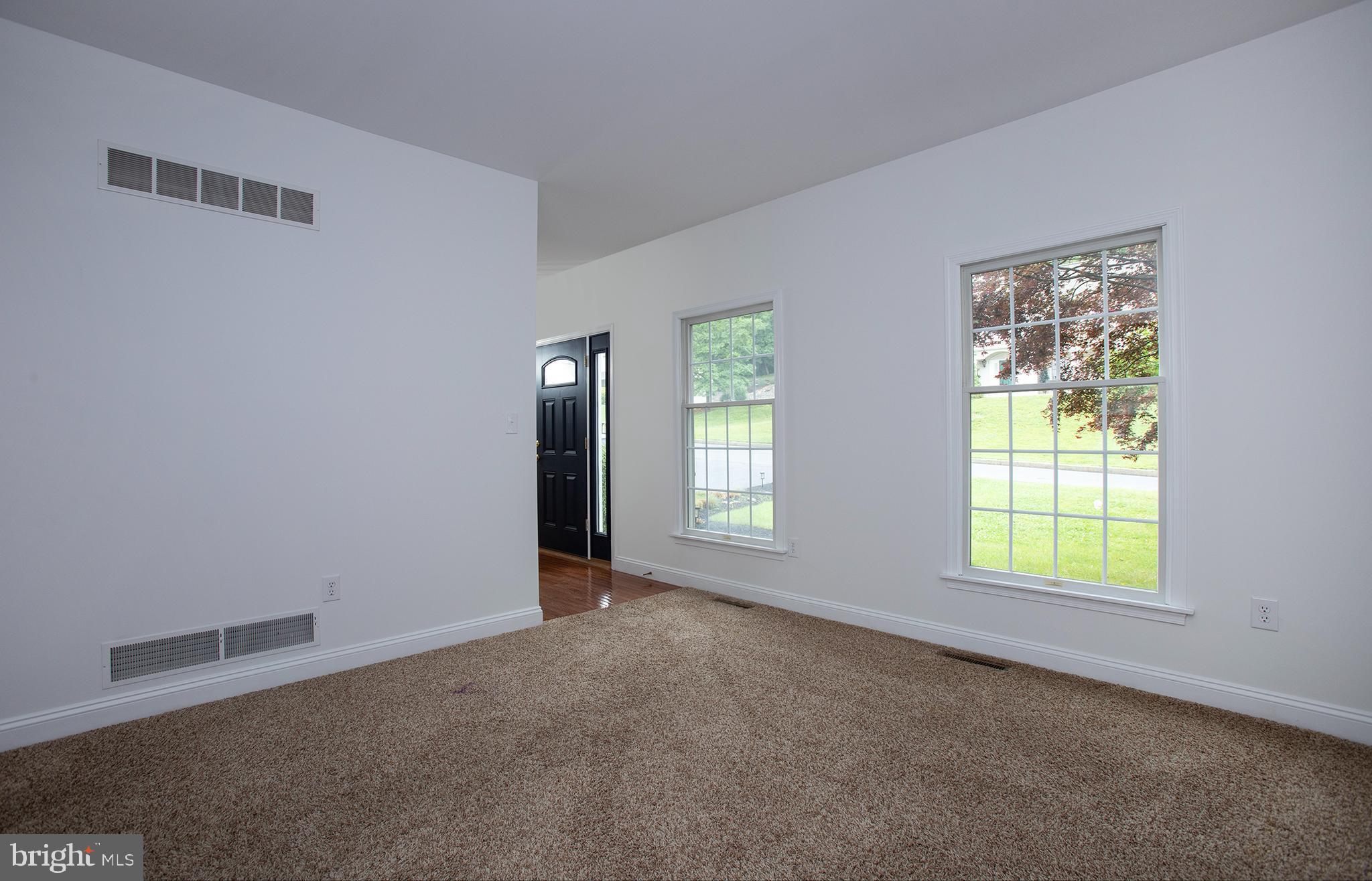 DEER PATH WOODS - Residential