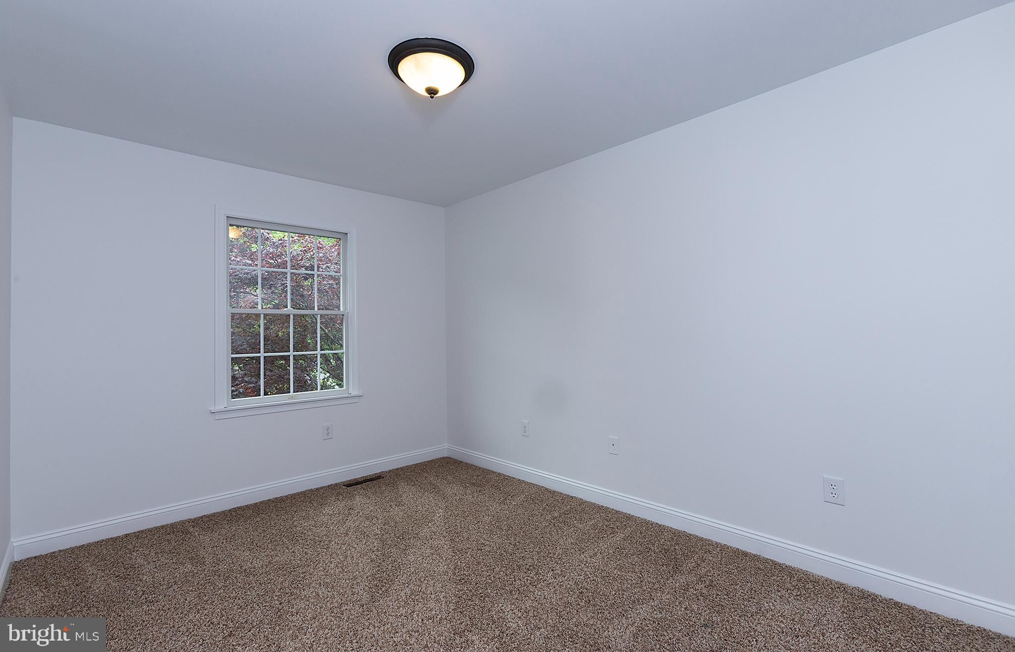 DEER PATH WOODS - Residential