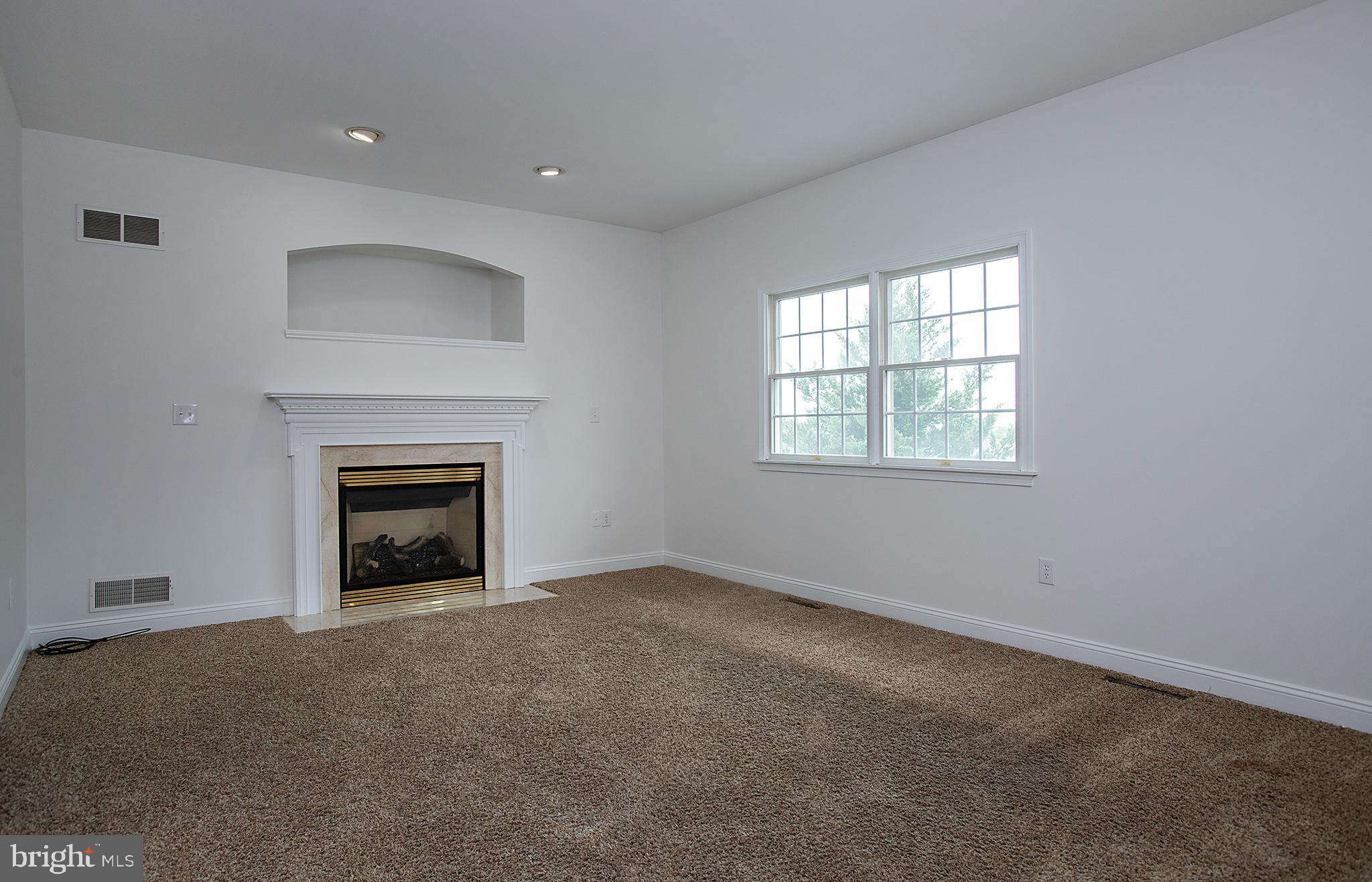 DEER PATH WOODS - Residential