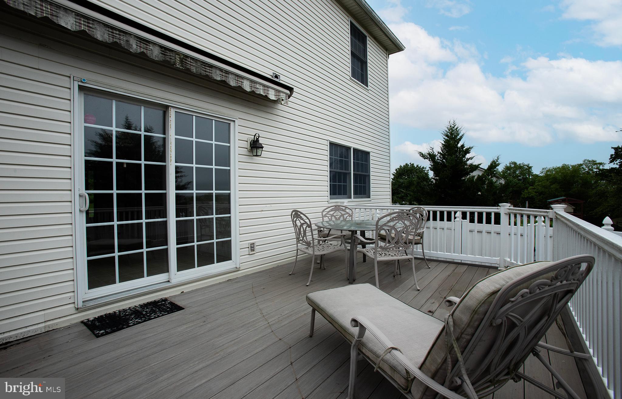 DEER PATH WOODS - Residential