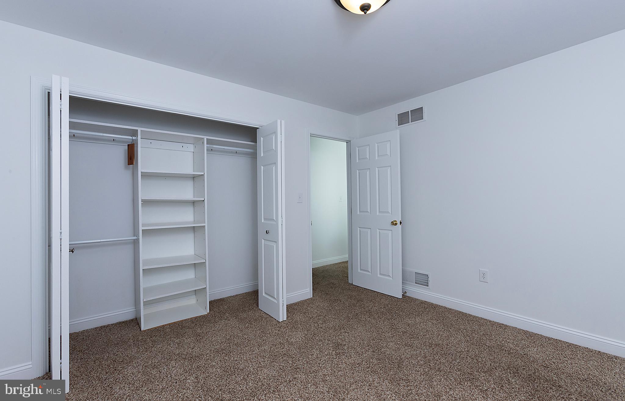 DEER PATH WOODS - Residential