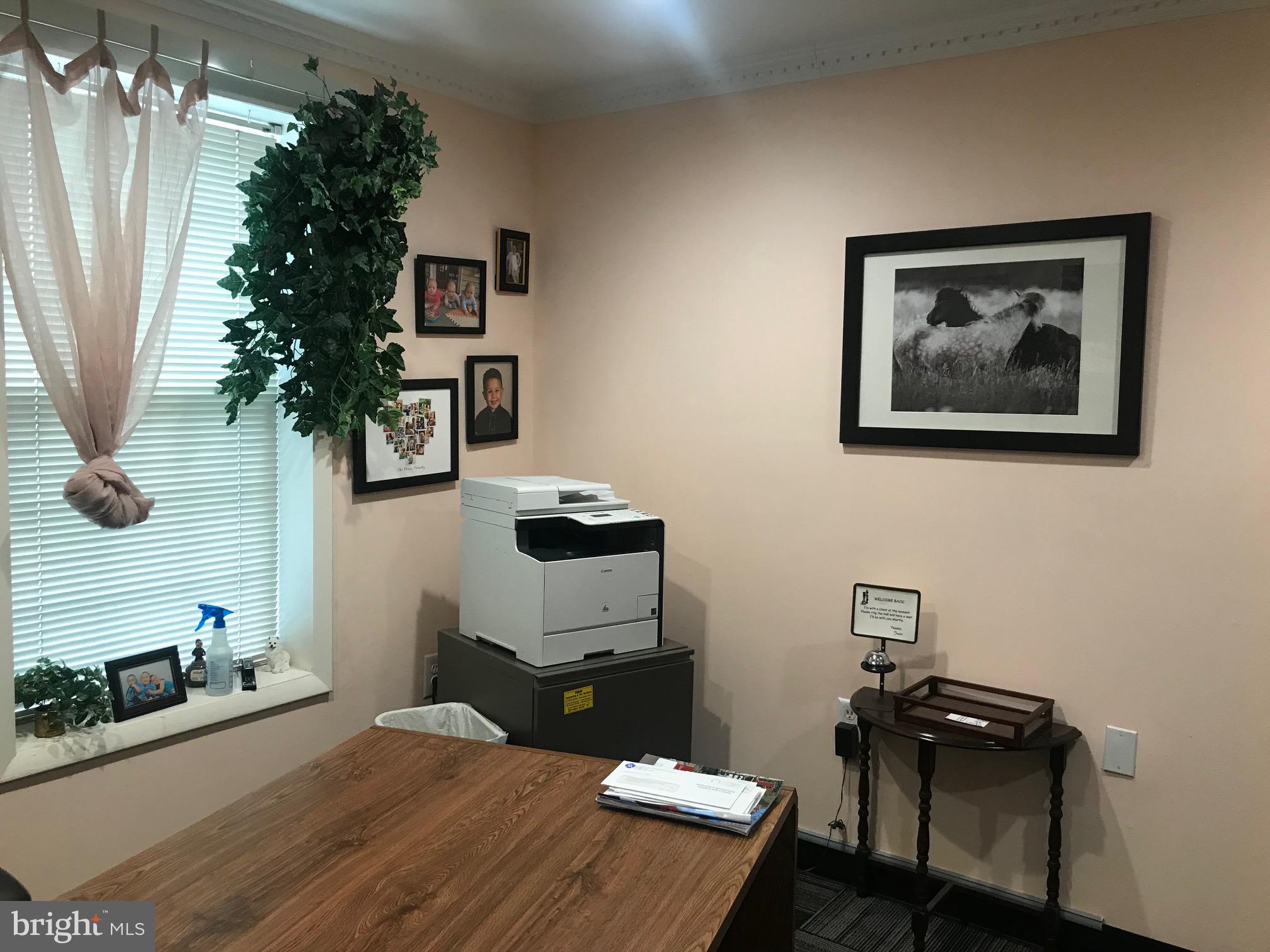 WASHINGTON PARK INDUSTRI - Commercial Lease