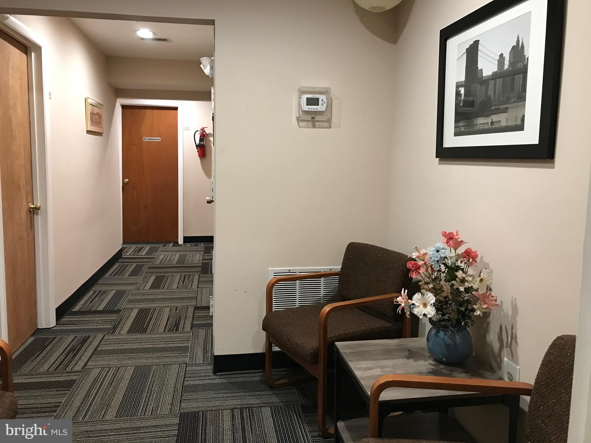 WASHINGTON PARK INDUSTRI - Commercial Lease