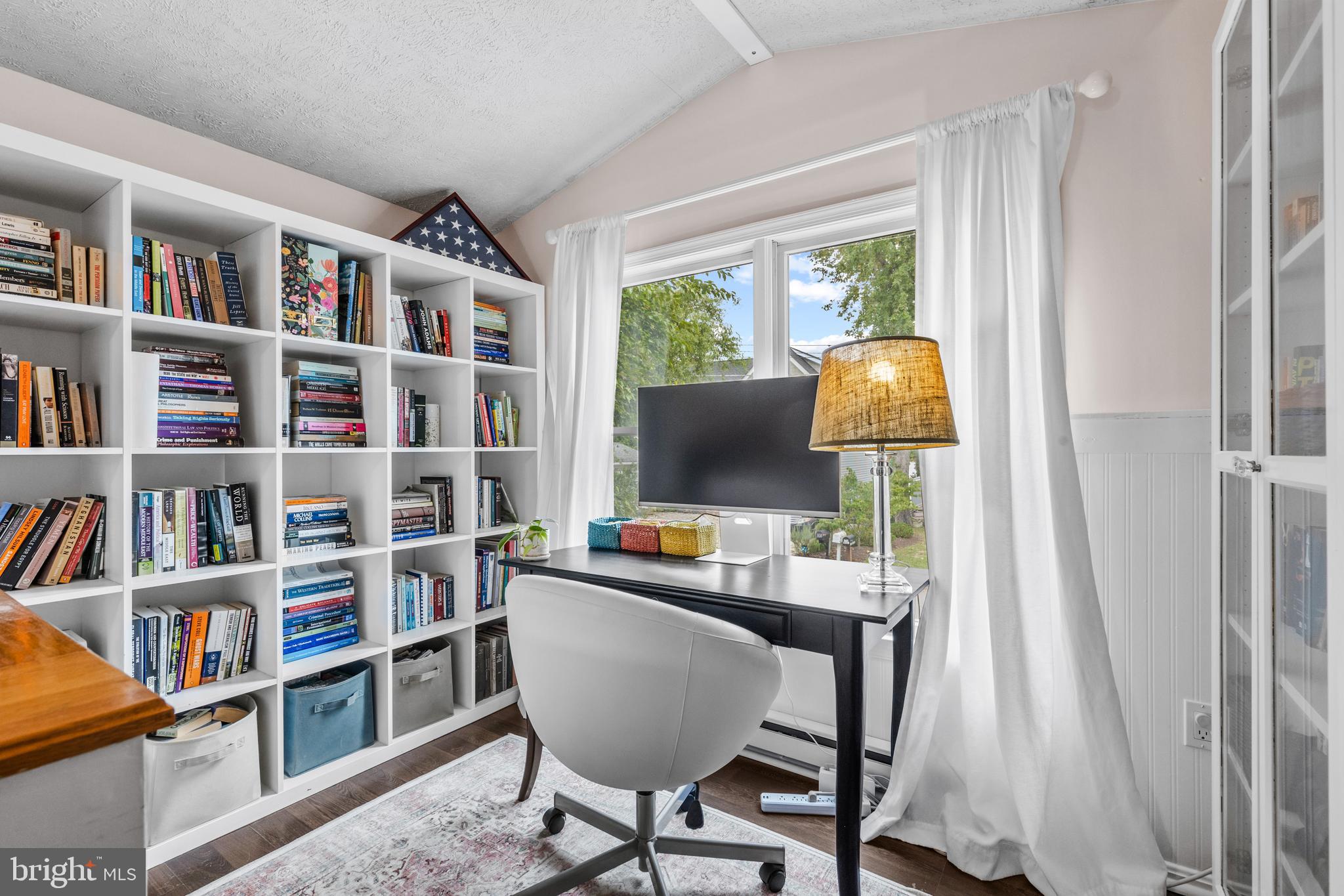 SYLVAN SHORES - Residential