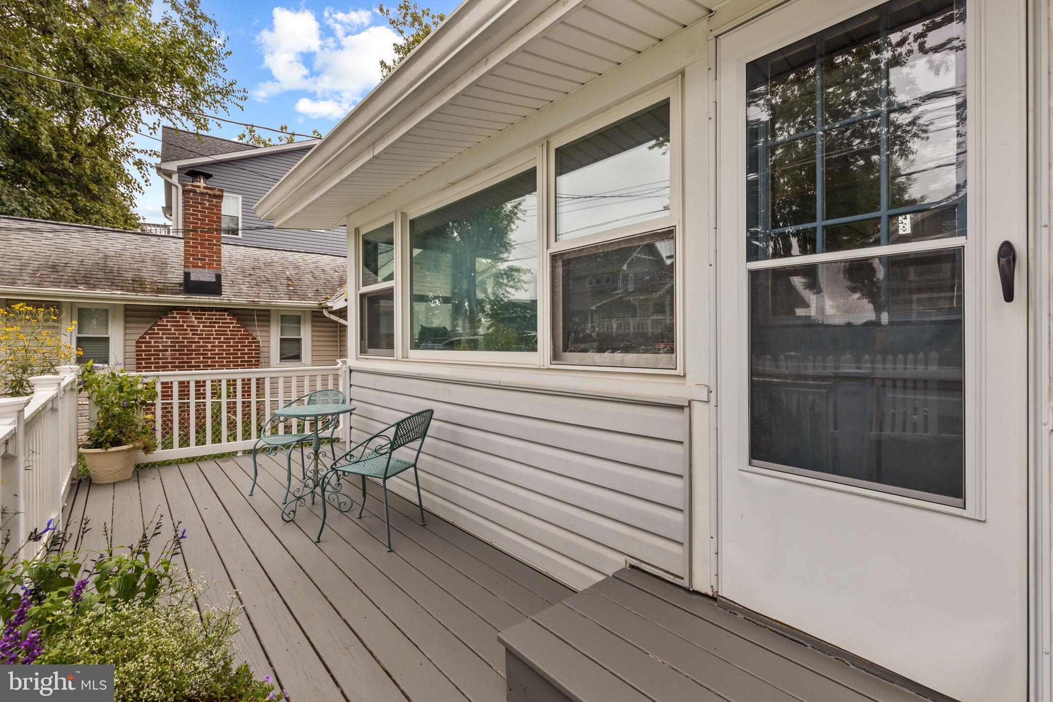 SYLVAN SHORES - Residential