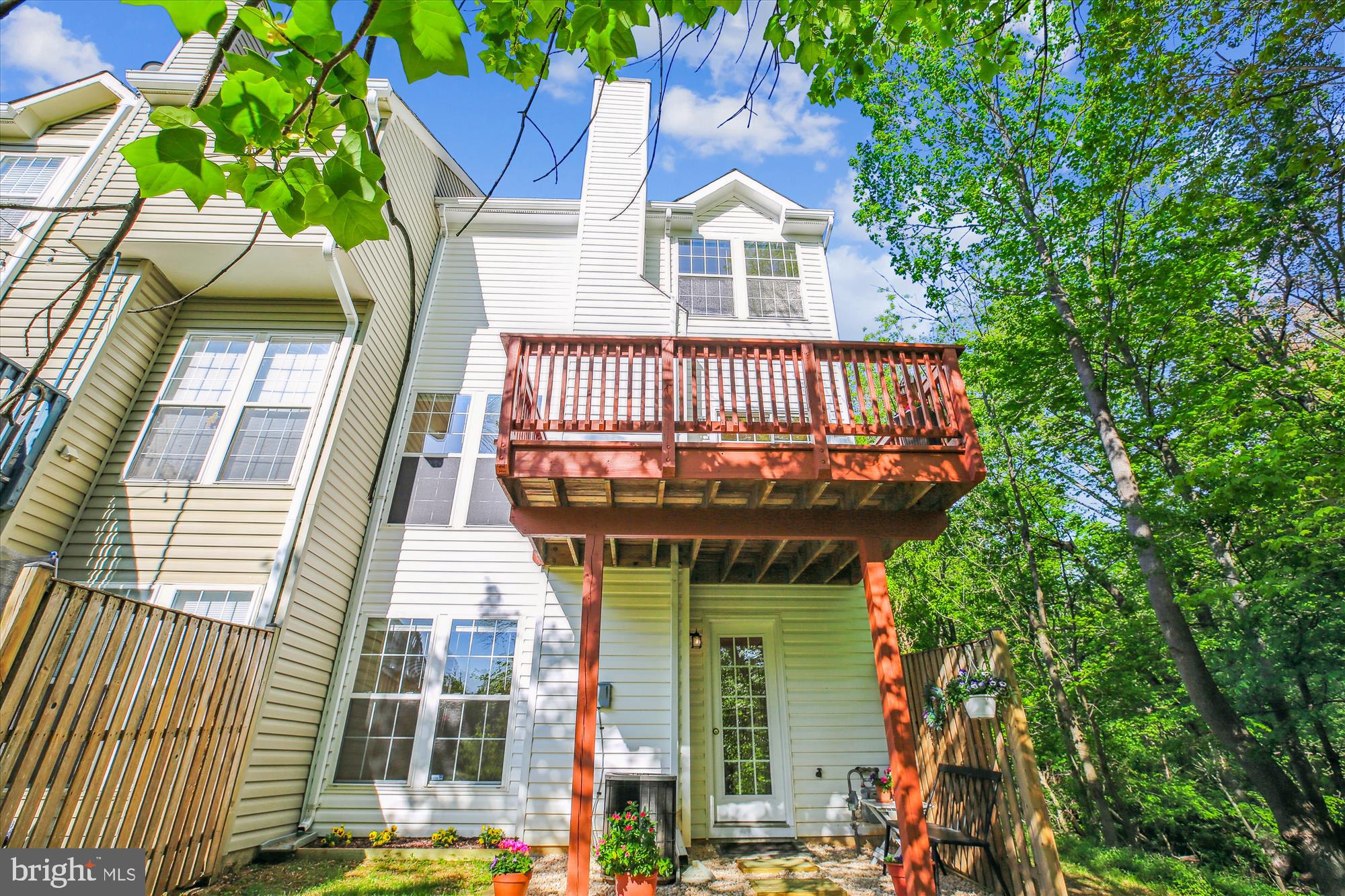 CLOVERLEAF CENTER - Residential