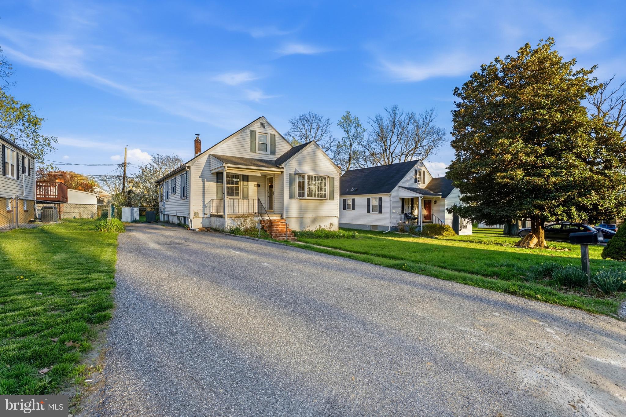 HILLENDALE PARK - Residential