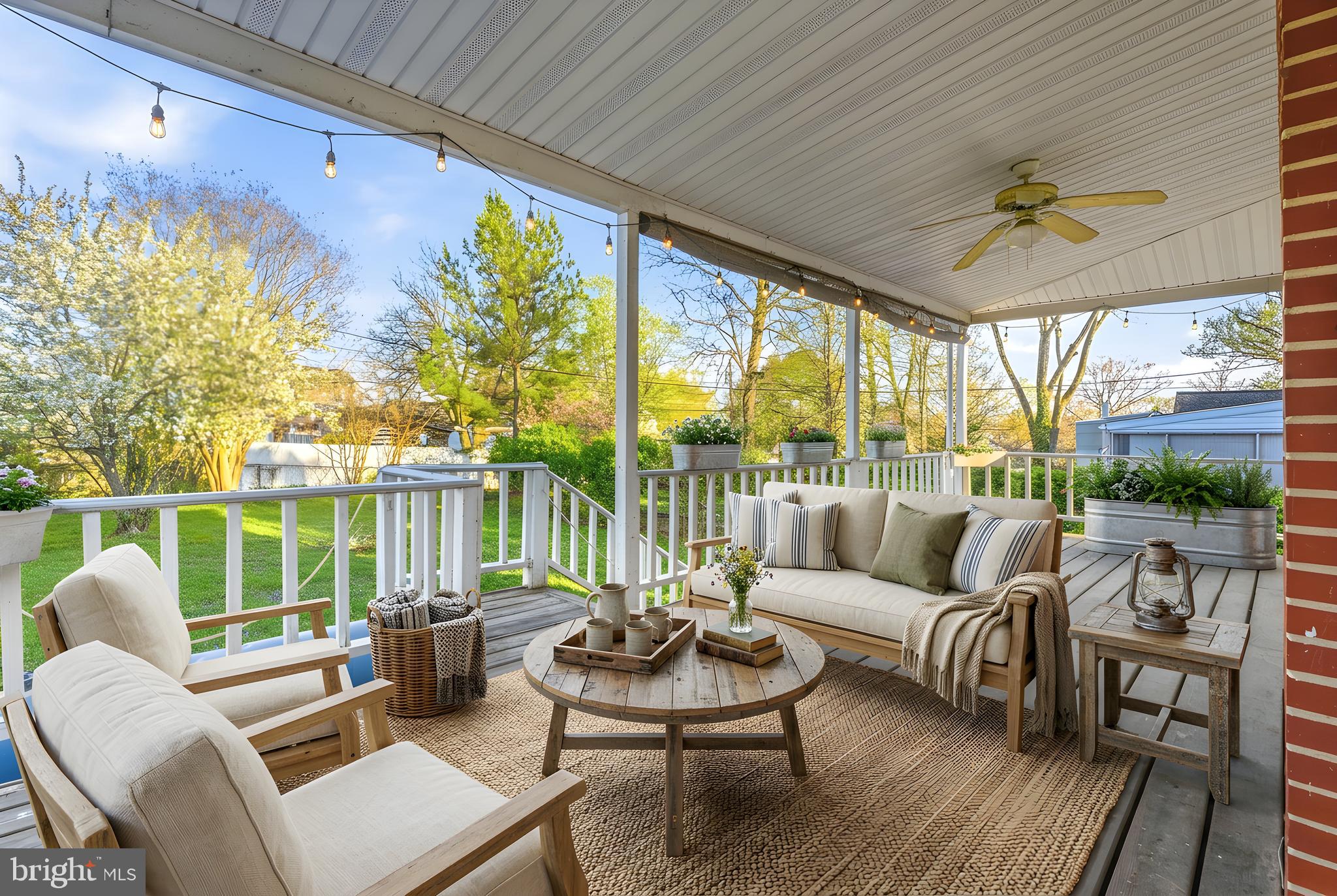 HILLENDALE PARK - Residential