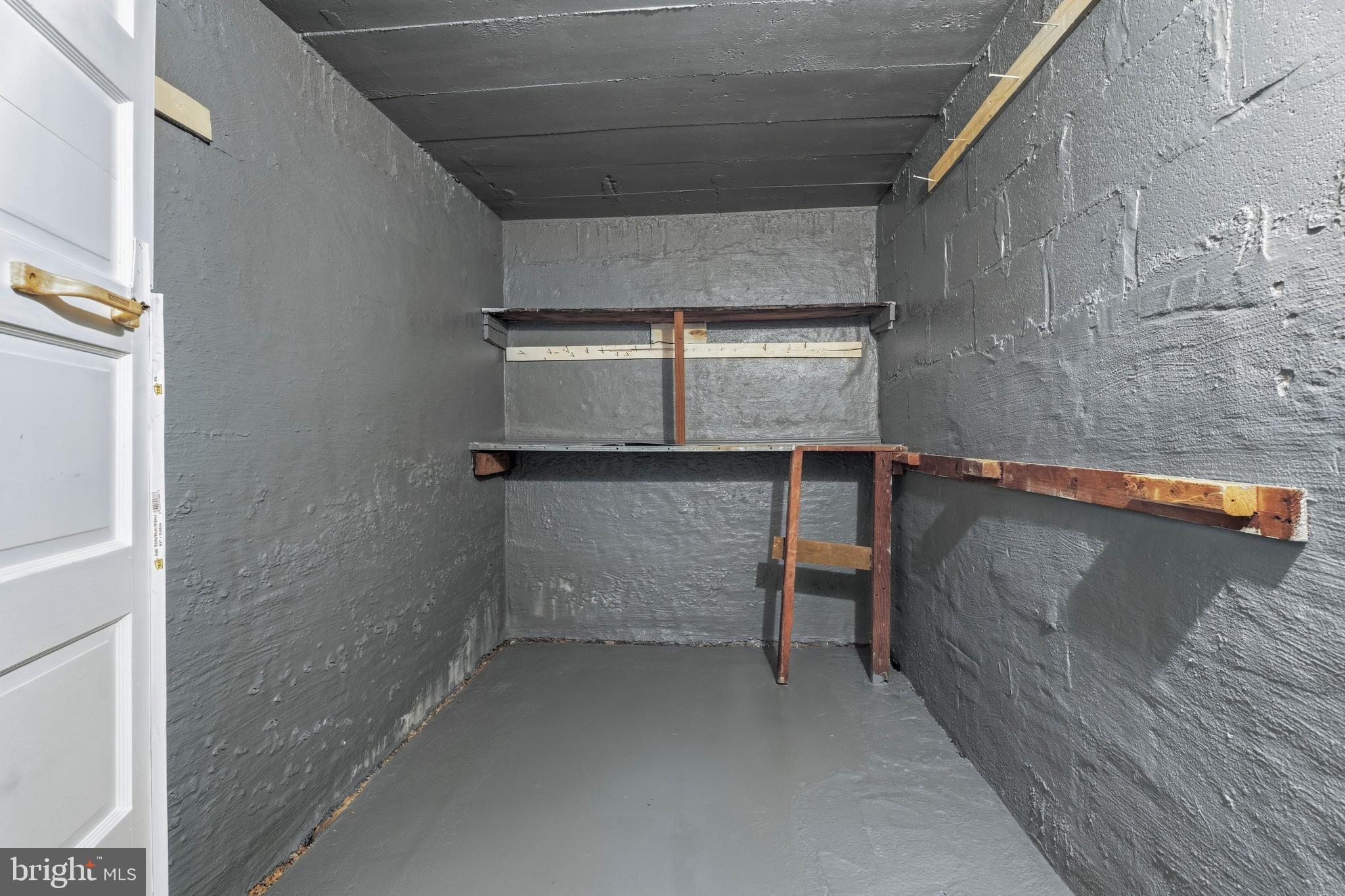 HILLENDALE PARK - Residential