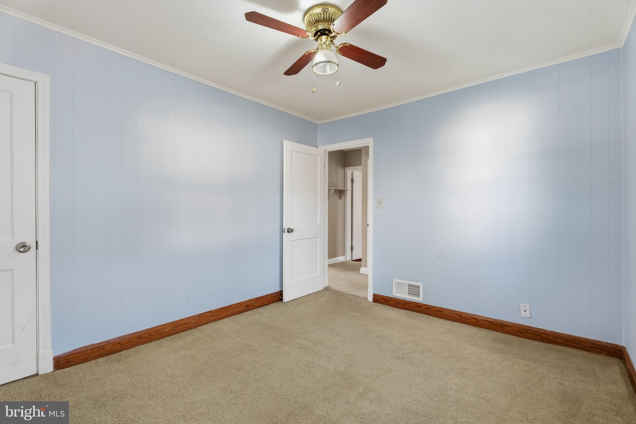 HILLENDALE PARK - Residential