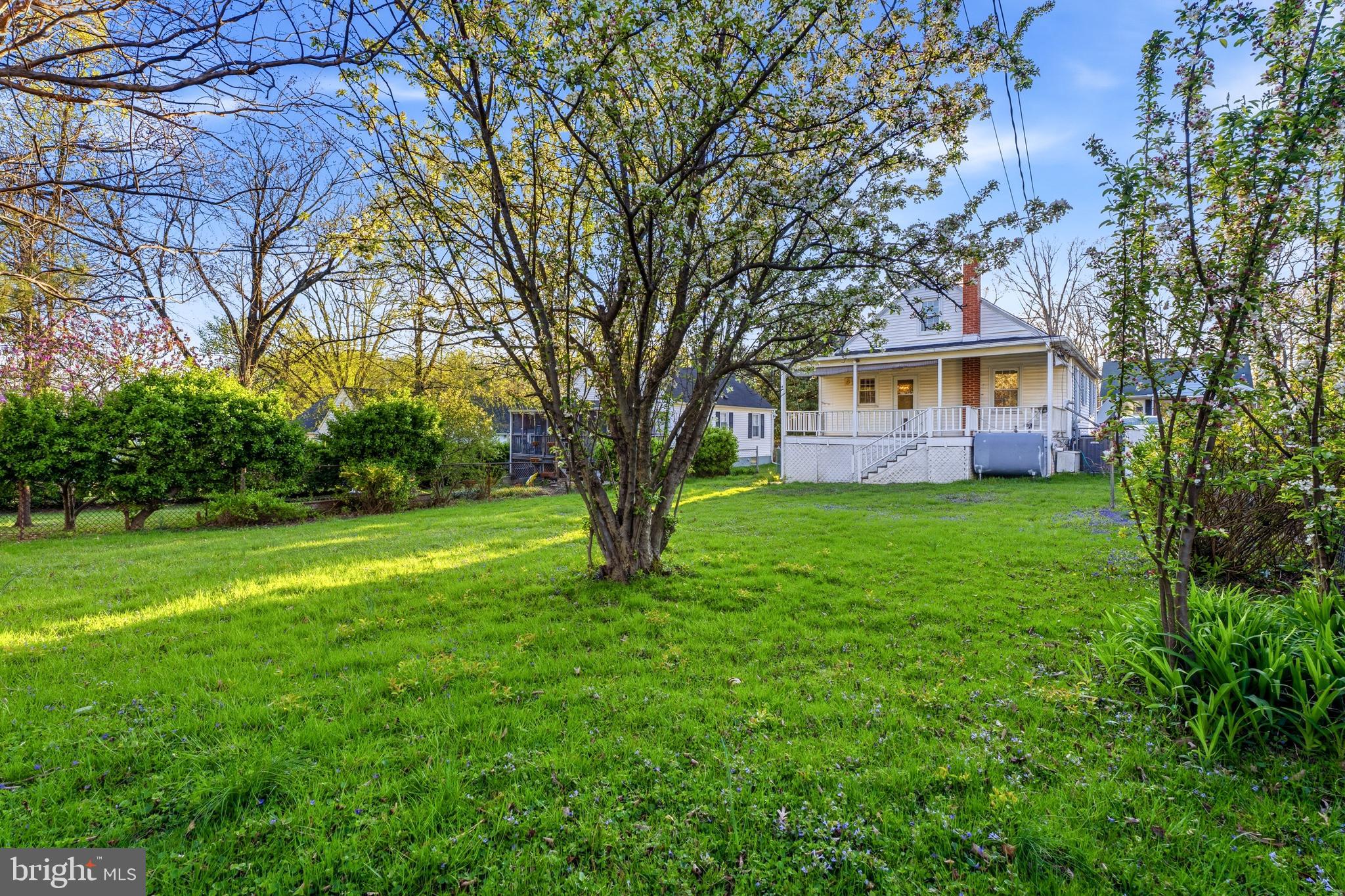 HILLENDALE PARK - Residential