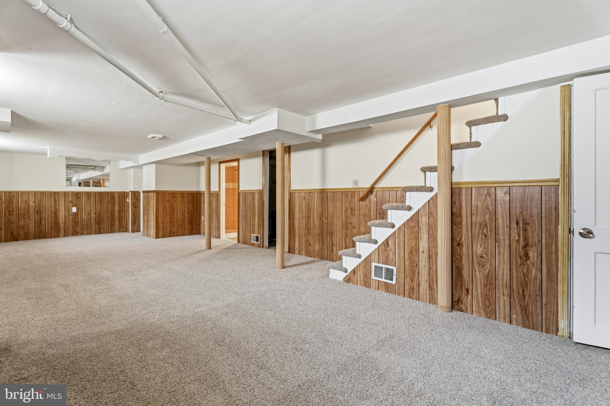 HILLENDALE PARK - Residential