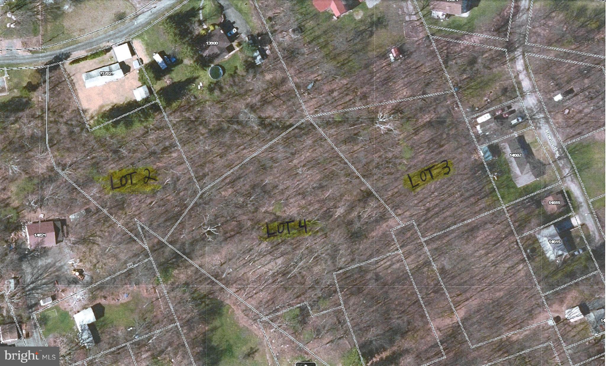 Building lots available in Cresaptown. Public water & sewer available. Contact Listing agent for more details.