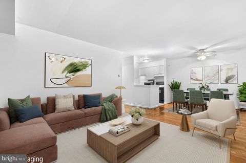 Photo of 5913 Prince James Drive #J, SPRINGFIELD, VA 22152 (MLS # VAFX2291632)