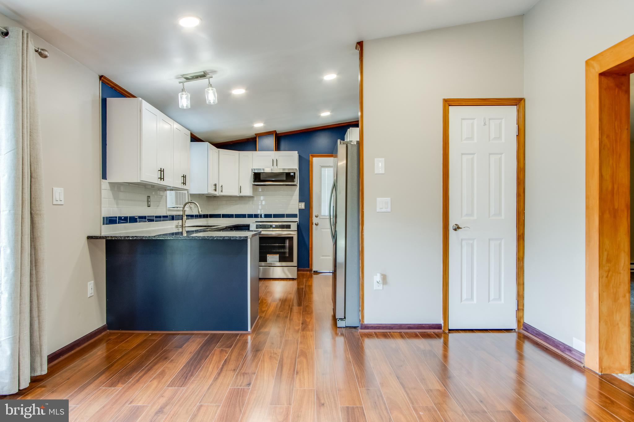 BACKLANDING ESTATES - Residential