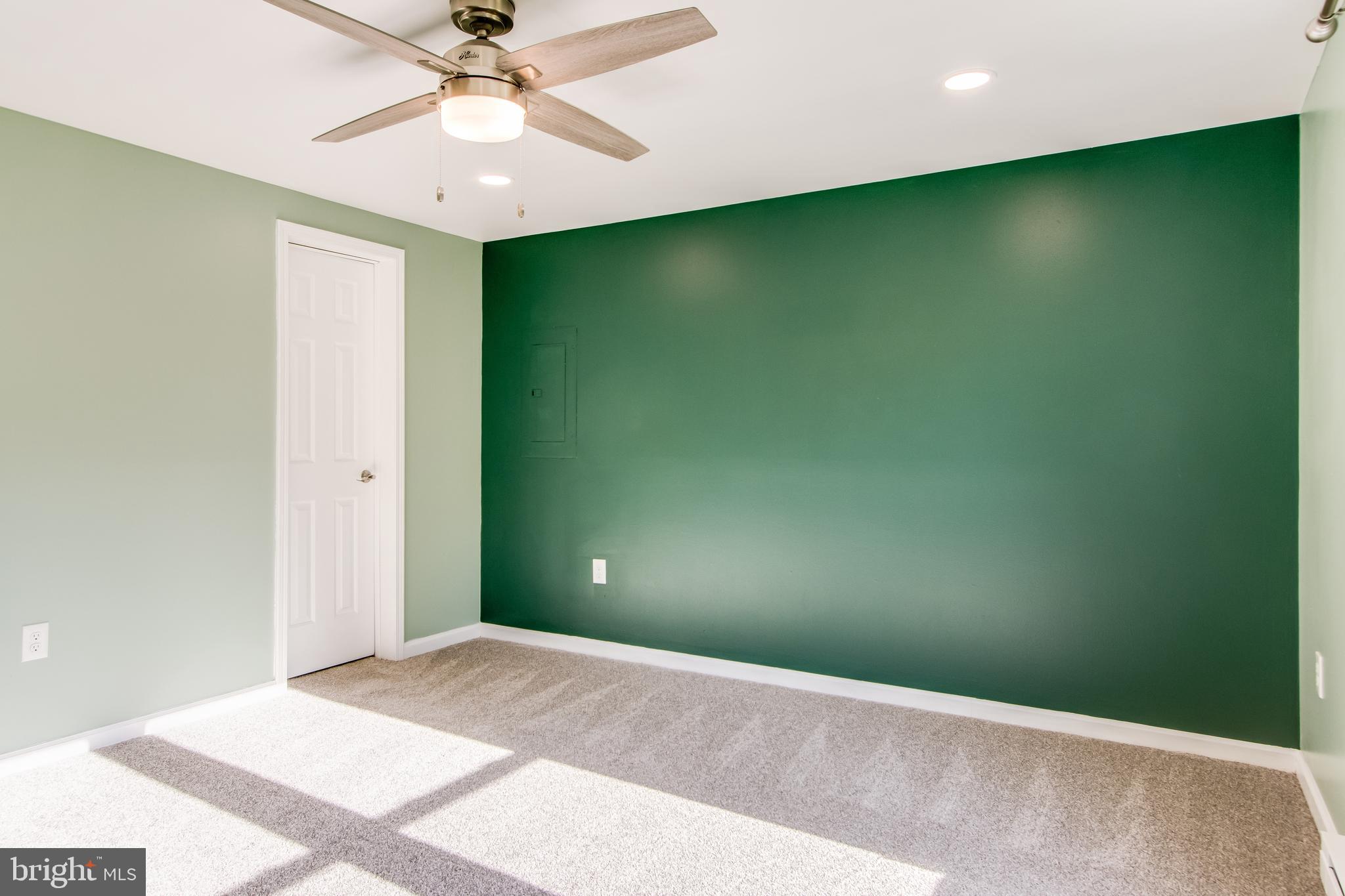 BACKLANDING ESTATES - Residential