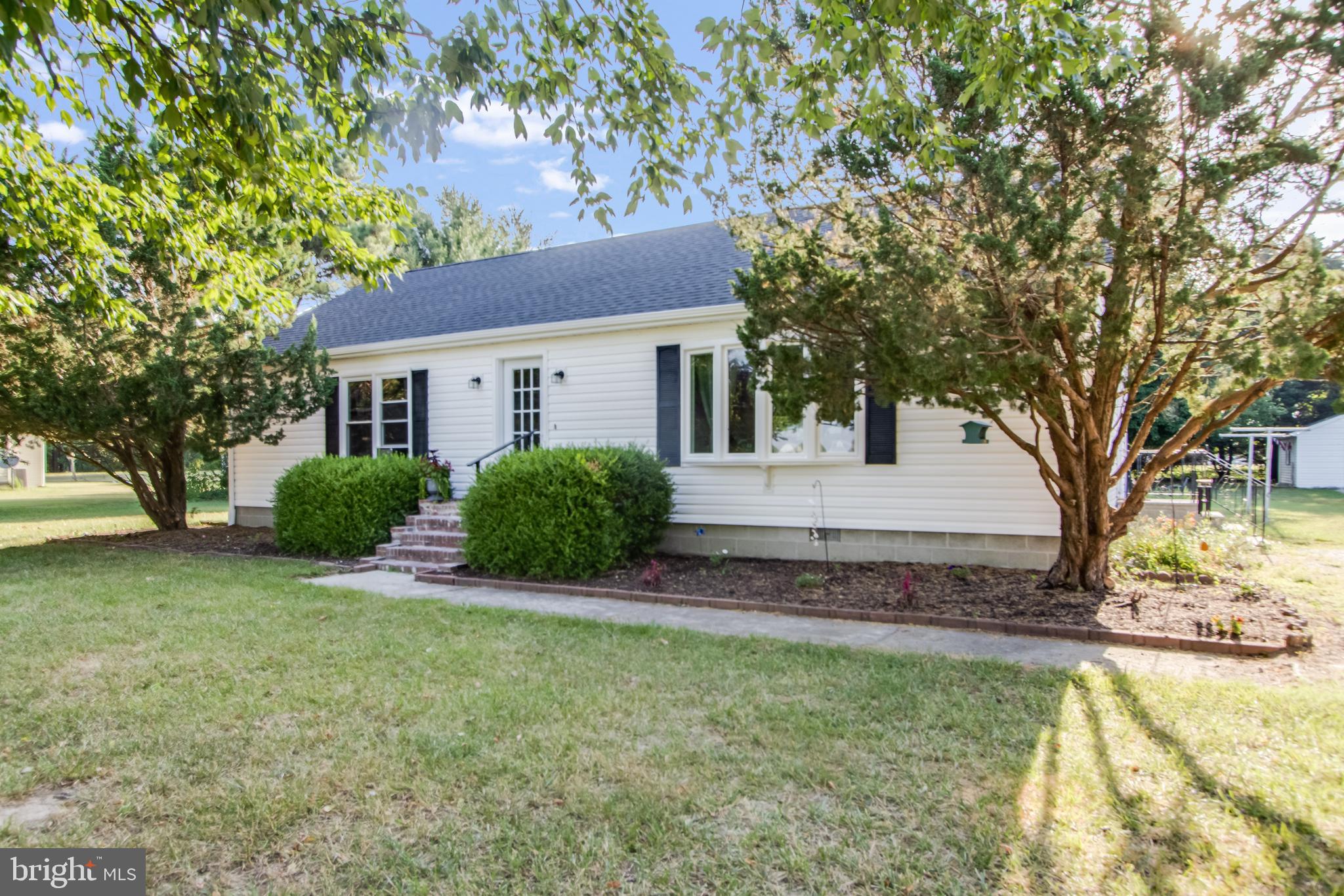 BACKLANDING ESTATES - Residential