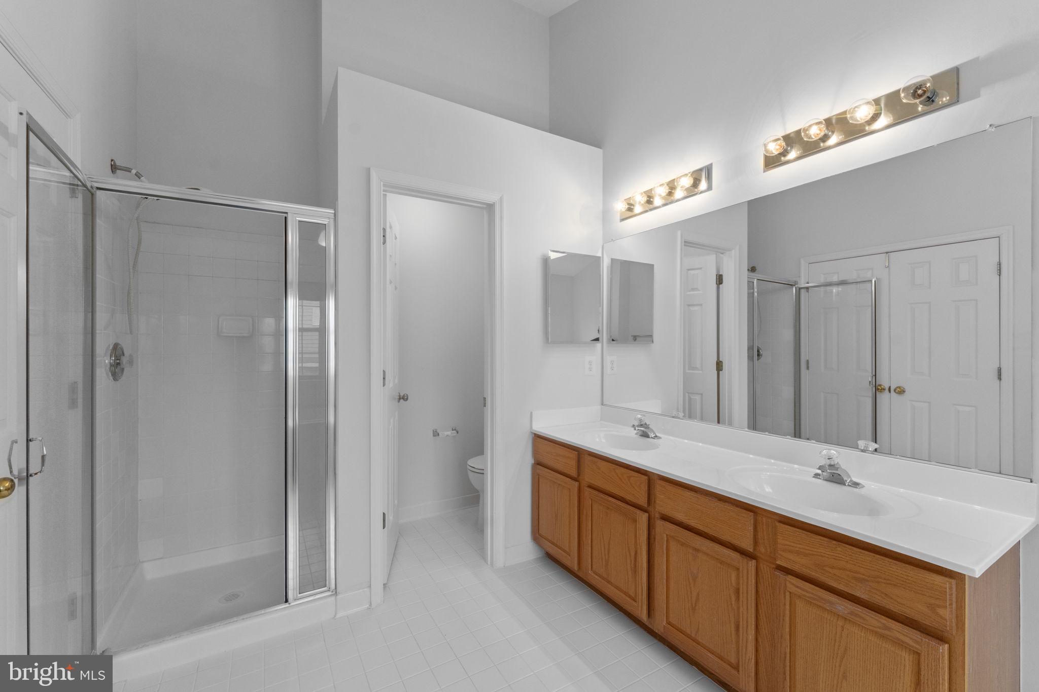 GREAT FALLS CHASE - Residential