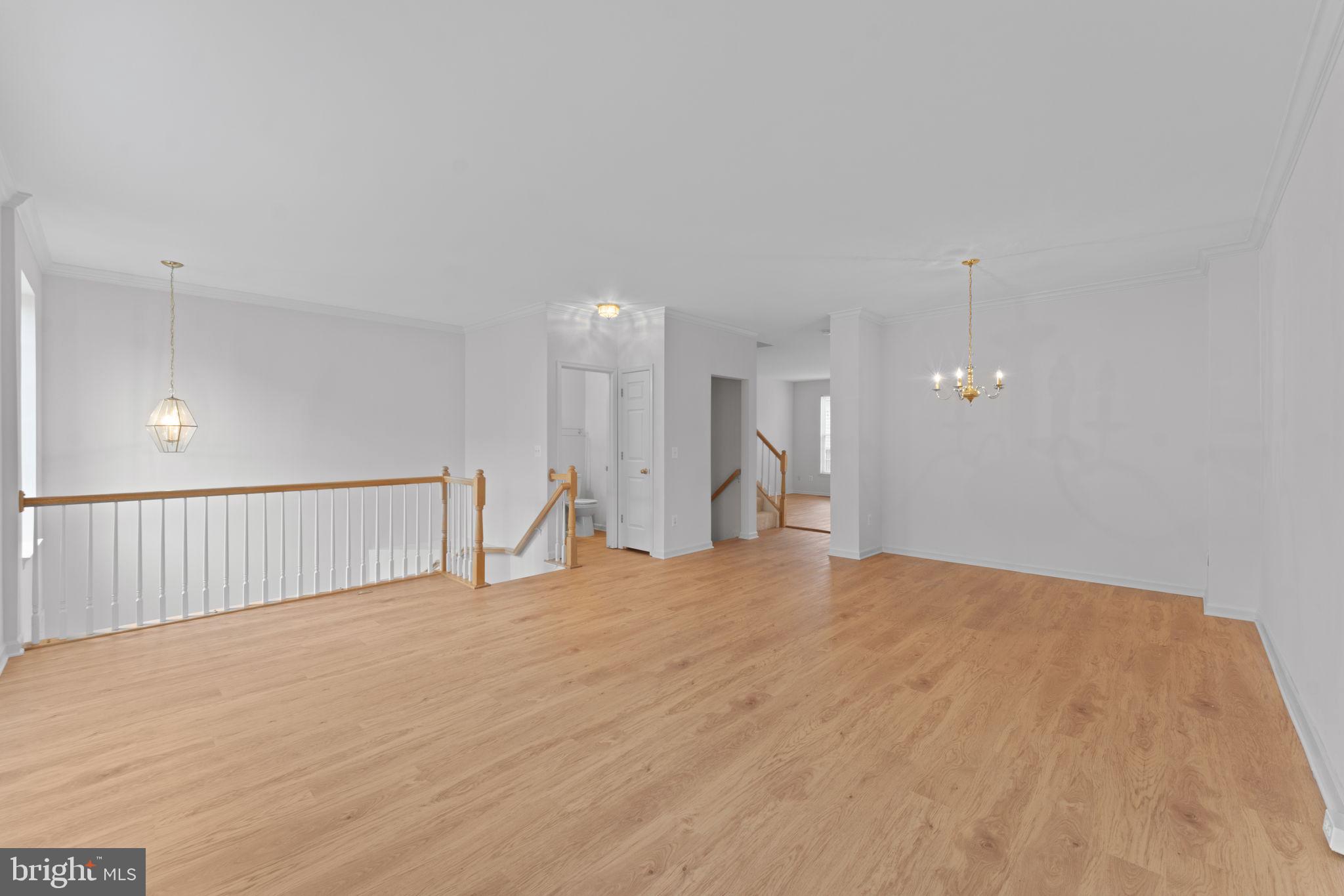 GREAT FALLS CHASE - Residential