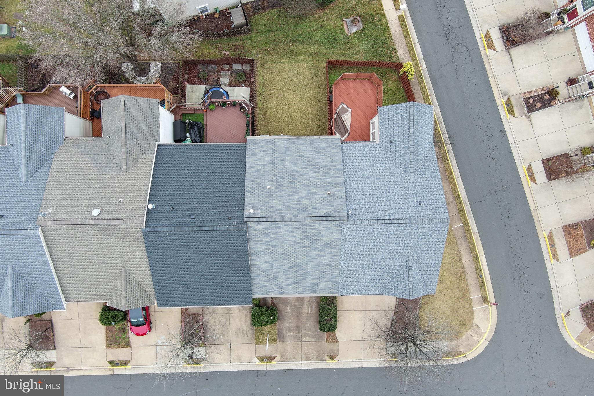 GREAT FALLS CHASE - Residential