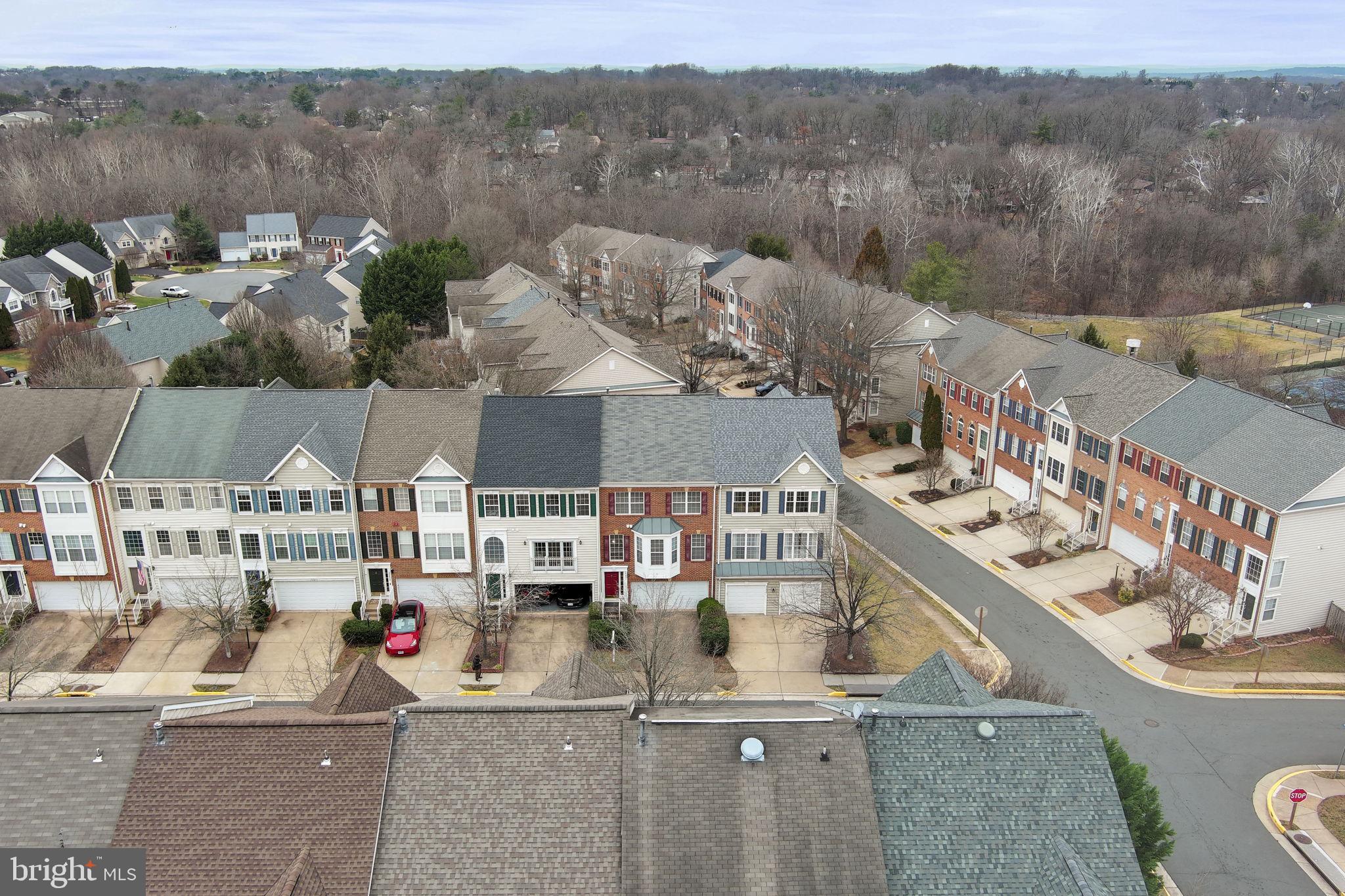 GREAT FALLS CHASE - Residential