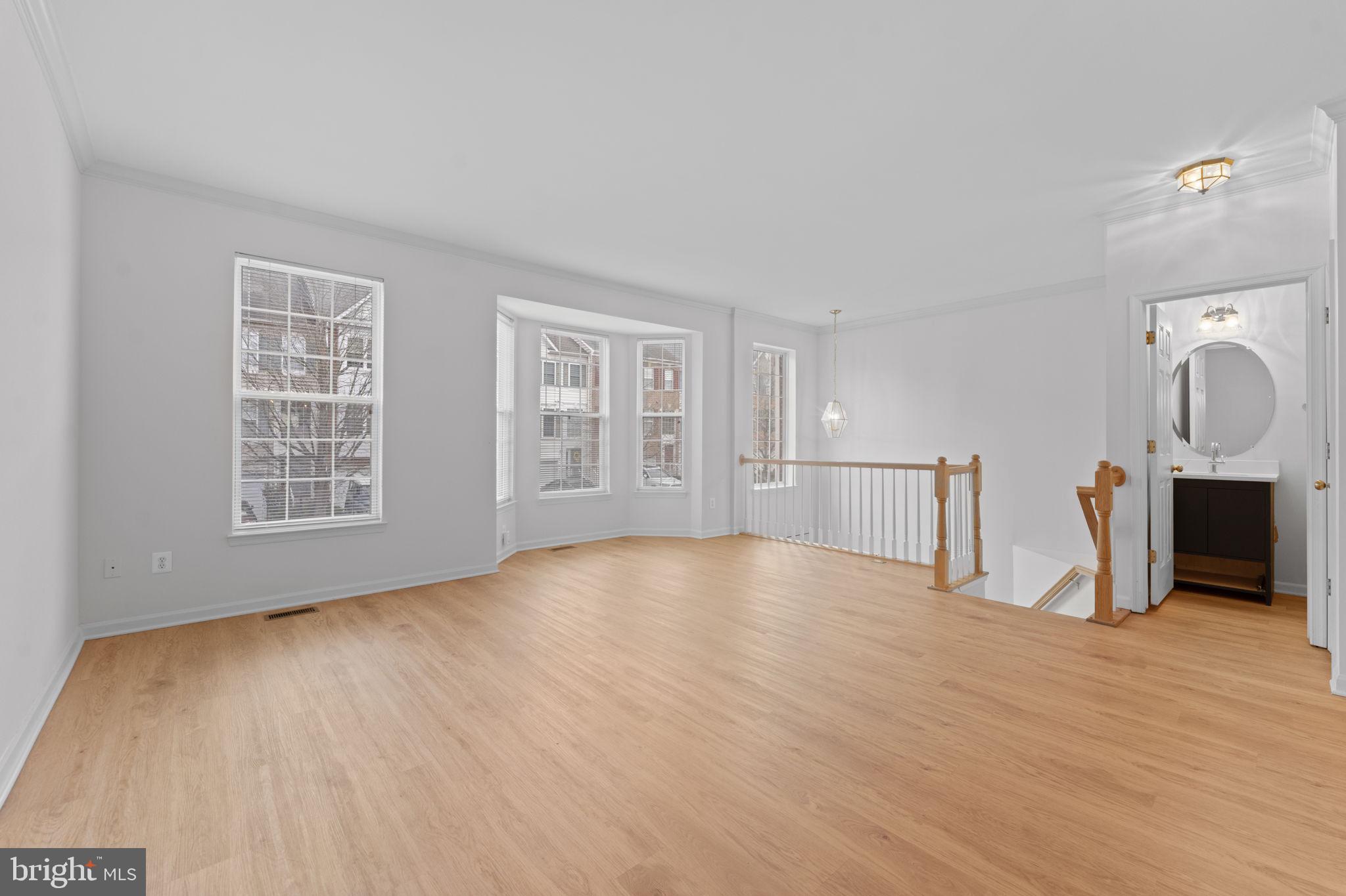 GREAT FALLS CHASE - Residential