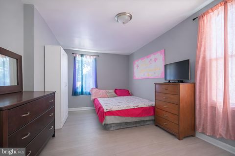 Tiny photo for 203 3rd Street, TRENTON, NJ 08611 (MLS # NJME2075046)