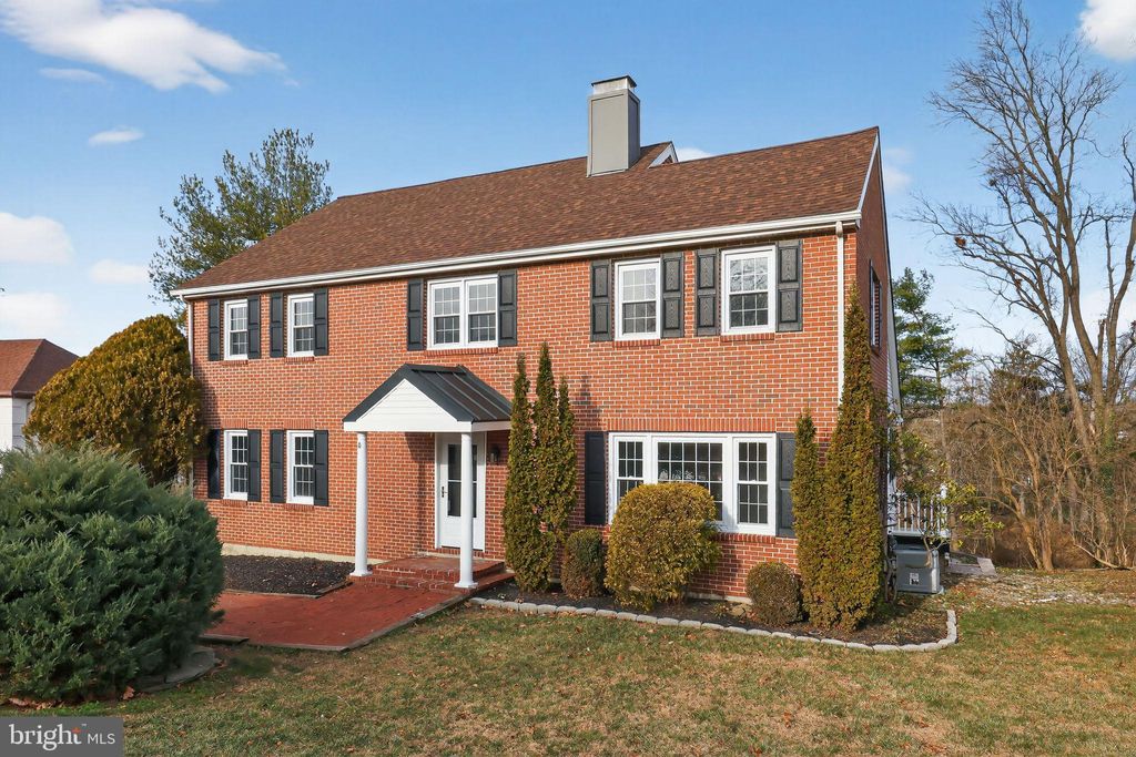 Photo of 6 Kings Grant Road, HOCKESSIN, DE 19707 (MLS # DENC2093932)