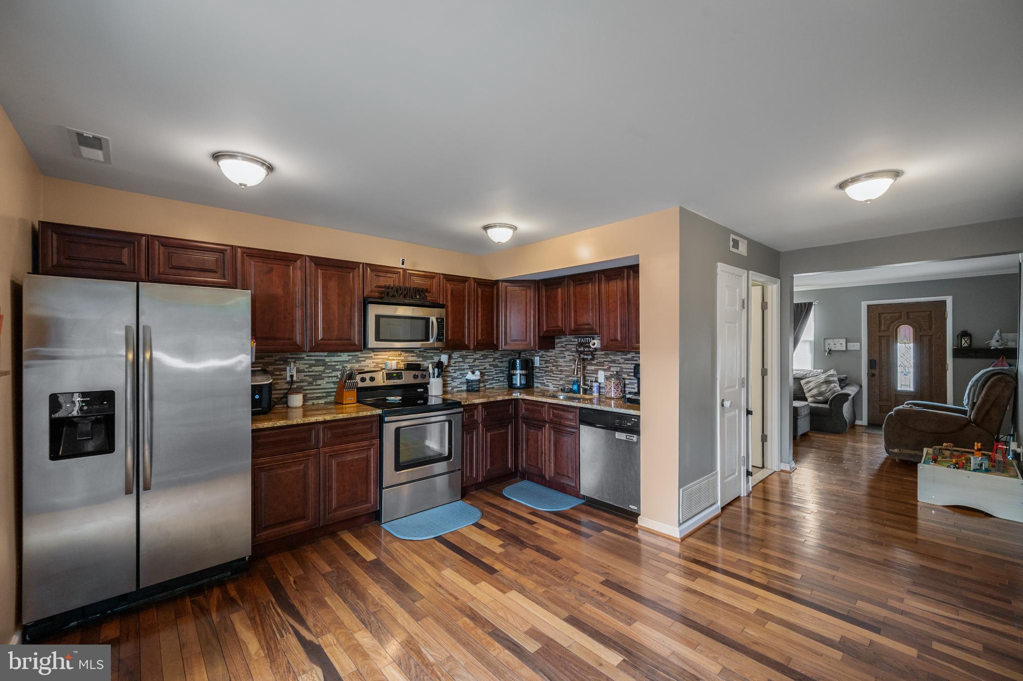 143 GRAND DRIVE