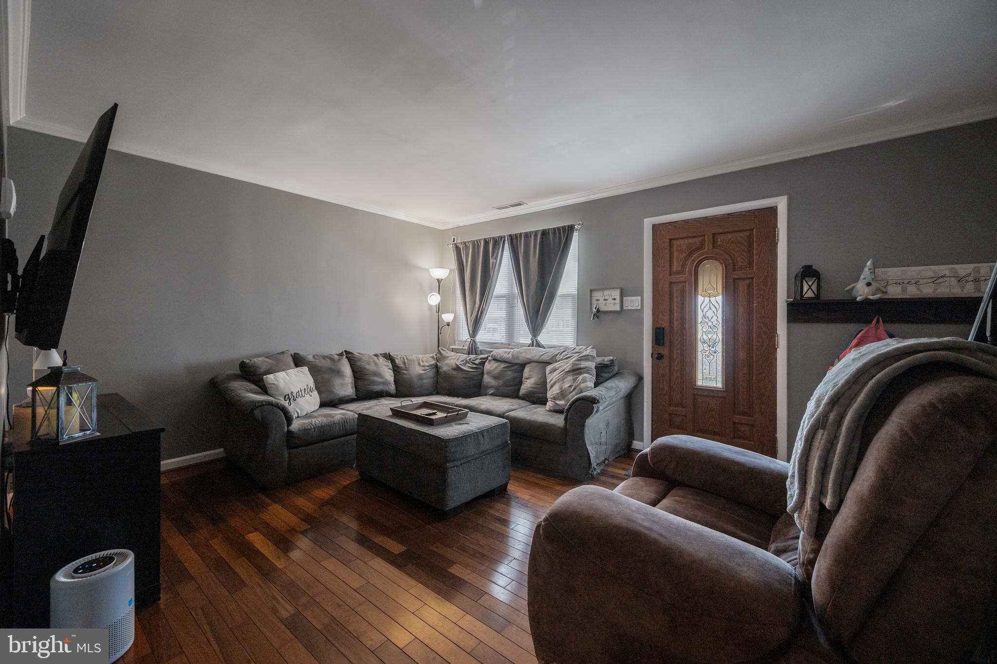 143 GRAND DRIVE