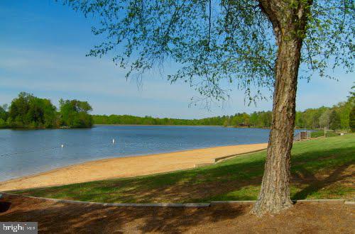 LAKE LAND OR - Residential