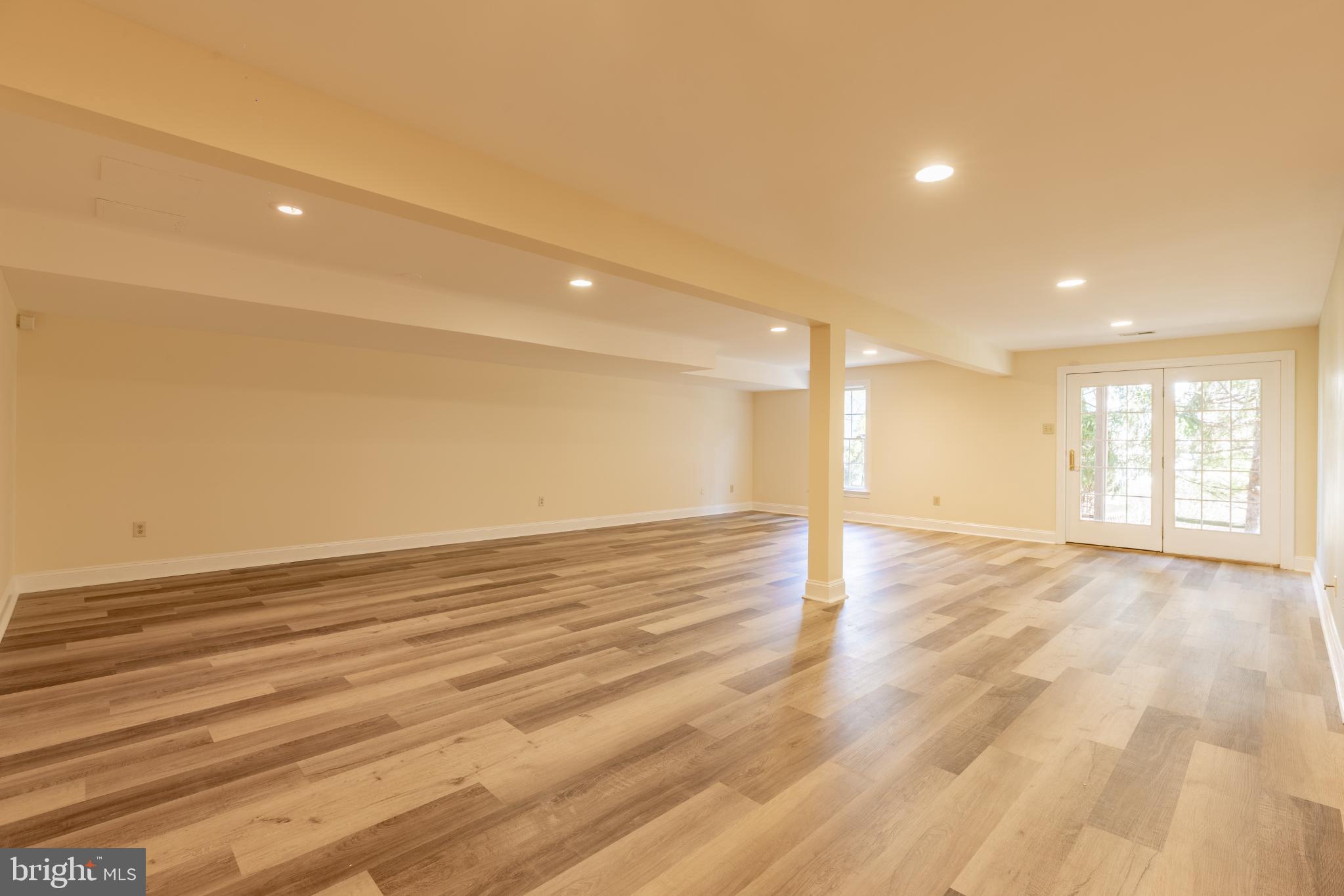 DAYLESFORD LAKE - Residential